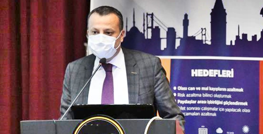 Gümüşhane Kültür Merkezinde geniş katılımlı olarak düzenlenen İl Afet Risklerini