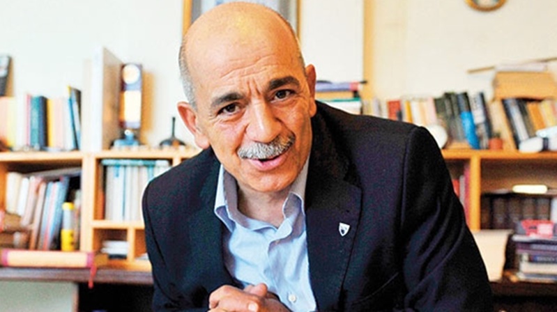 Ülkemizin önemli siyaset bilimcilerinden ve önde gelen düşünce adamlarından Gümüşhaneli