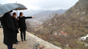 Gümüşhane Üniversitesi Rektörlüğüne yeniden atanan Prof.Dr. Halil İbrahim Zeybek’e hayırlı