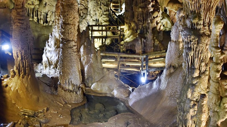 Gümüşhane’nin Torul ilçesine bağlı Cebeli köyünde bulunan dünyaca ünlü Karaca
