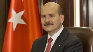 “Tarihin dilinden düşmez bu destan,Nehirler gazidir, dağlar kahramanHer taşı bir