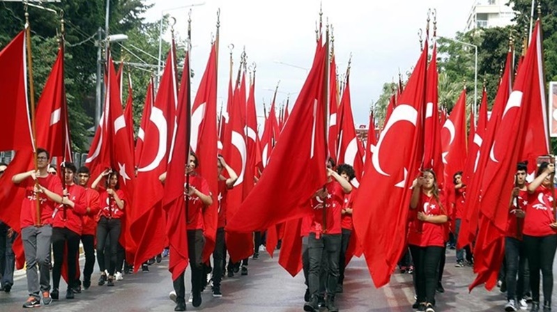 VALİ KAMURAN TAŞBİLEK “Türk Milletinin gücünün, vatanına, bayrağına ve bağımsızlığına