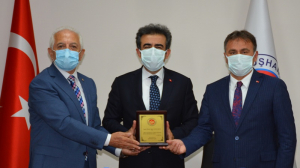 Gümüşhane’de   2003-2004 yılları arasında valilik görevi yapmış olna Mülkiye Başmüfettişi