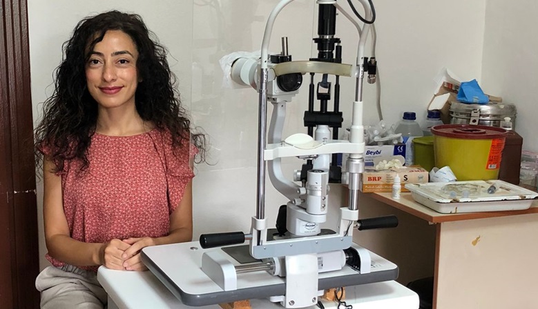 Gerek Pandemi koşulları, gerekse de hastanede tek göz doktoru olmasından