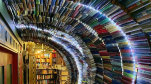 S. Vedat Karaarslan  Arkeolog- Elektronik Mühendisi (MSc.)  Kitap satıcılarının bir