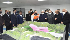 Türkiye Cumhuriyeti’nin son başbakanı, AK Parti Genel Başkan Vekili ve