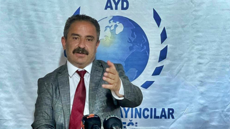 Anadolu Yayıncılar Derneği Başkanı Sinan Burhan, kur artışı ve yüksek