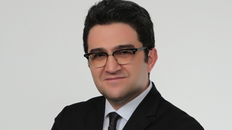 Gümüşhaneli hemşerimiz Kardiyolog Prof. Dr. Ali Metin Esen, Kırık kalp