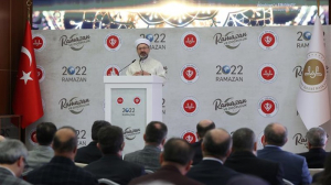 2022 yılı Ramazan ayı temasını “Ramazan ve doğruluk olarak belirlediklerini