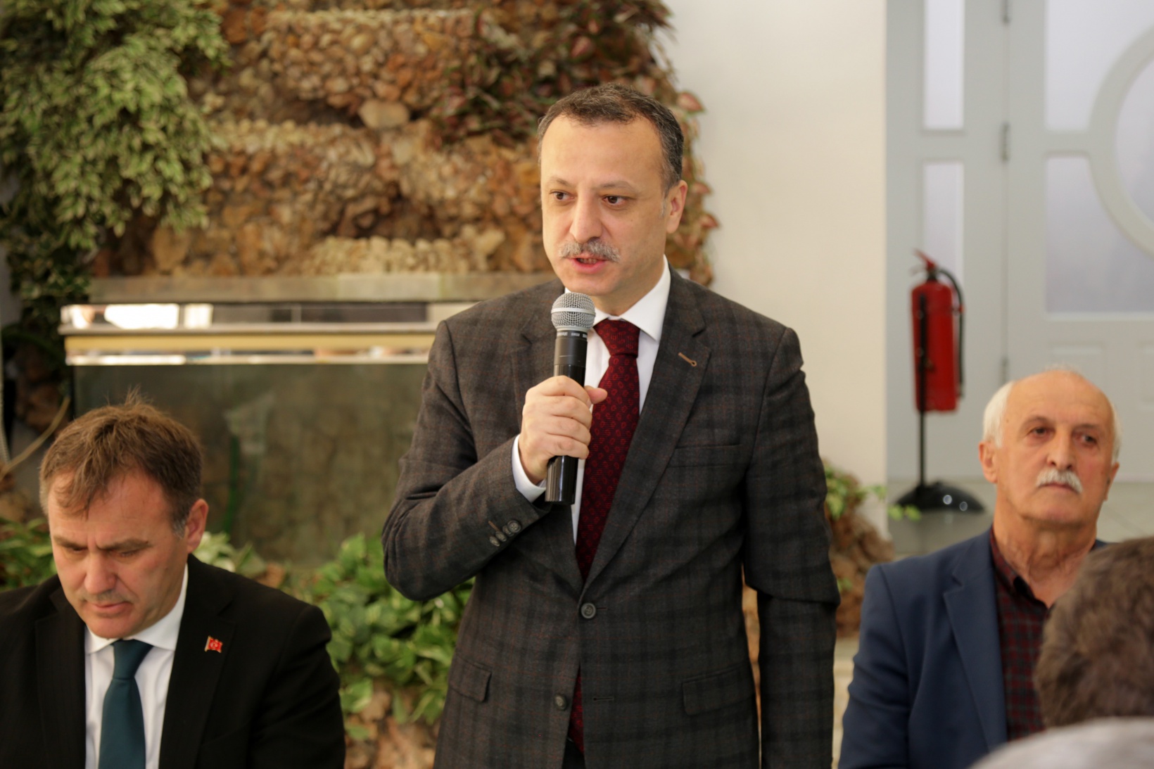 Muhtarlar, “Hep biz devletten istedik, şimdi devletimiz bizden ne istiyor”