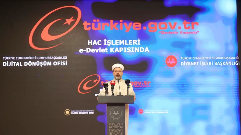 Diyanet İşleri Başkanı Prof. Dr. Ali Erbaş, Hac ve Umre