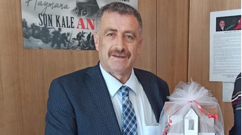 Gümüşhane eski Belediye Başkanı ve milletvekili ve İSTAÇ Genel Müdürü