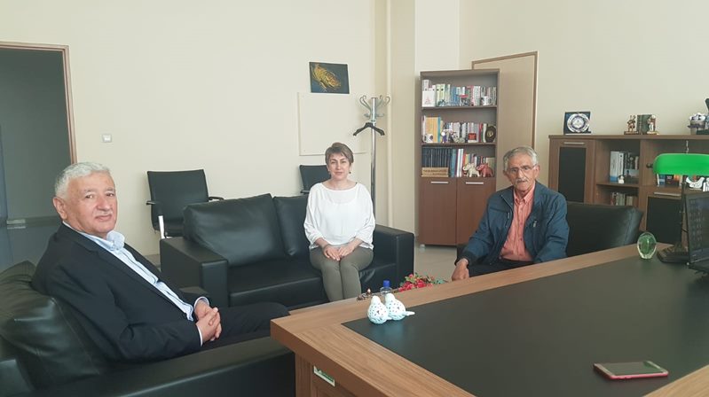 Gümüşhane Üniversitesi İletişim Fakültesi Akademisyenlerinden Gülsüm Çalışır İletişim Fakültesi’nin ilk