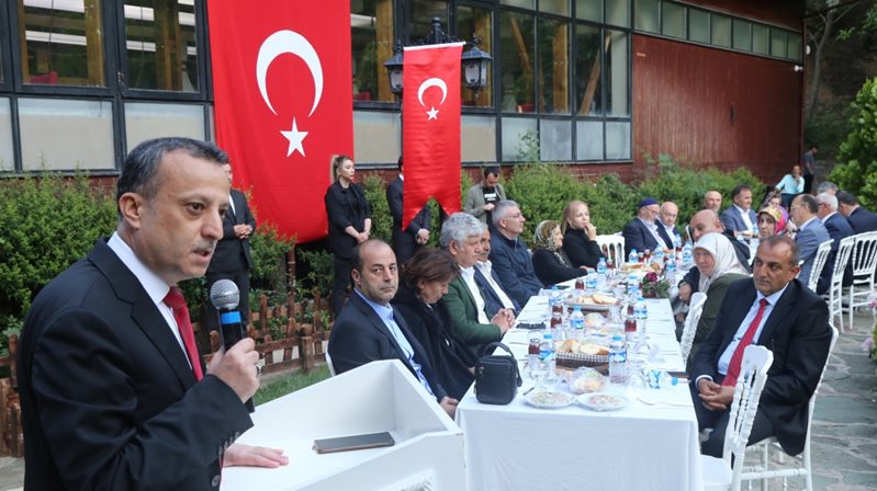 Gümüşhane’de &nbsp;Vali Kamuran Taşbilek, 15 Temmuz Demokrasi ve Milli Birlik