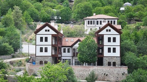 Gümüşhane’nin tarihi Süleymaniye Mahallesi’nde İl Özel İdaresi tarafından yapımı tamamlanan