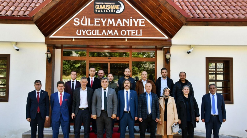 Gümüşhane’nin tarihi Süleymaniye Mahallesi’nde İl Özel İdaresi tarafından yapımı tamamlanan