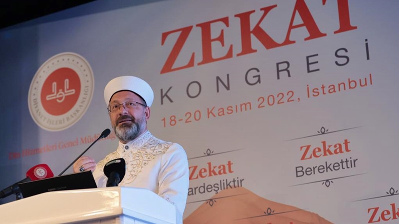 Zekat Kongresi’ne katılan Diyanet İşleri Başkanı Prof. Dr. Ali Erbaş,
