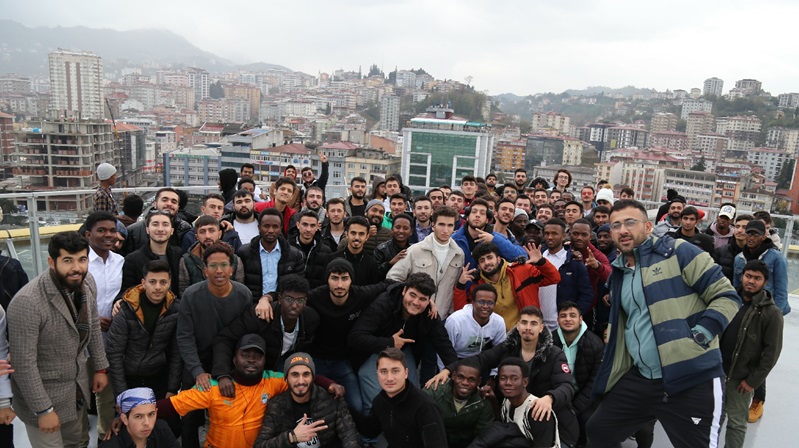 Gümüşhane Üniversitesi’nin hem uluslararası hem de Türk öğrencilerinden oluşan 150