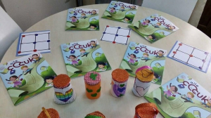 Aile ve Sosyal Hizmetler Bakanlığı tarafından hazırlanan, çok dilli ilk