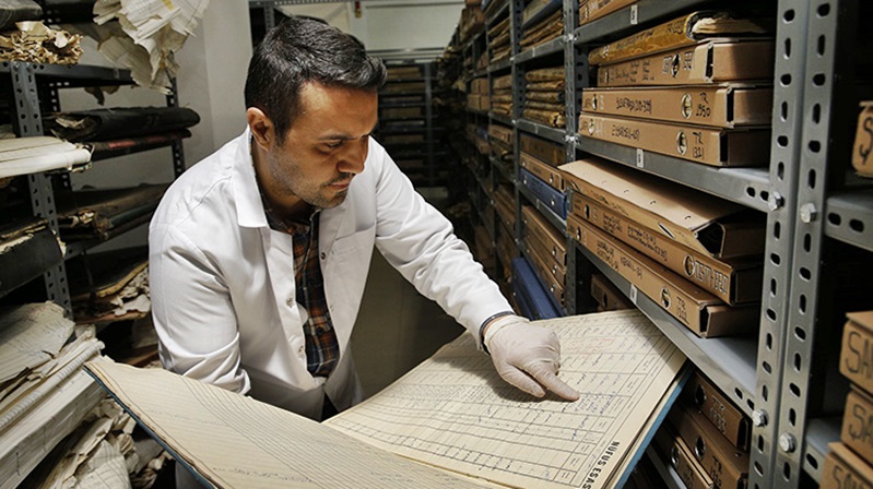 Türkiye Cumhuriyeti vatandaşlarının yaklaşık 140 yıllık bilgilerini içeren 110 bin