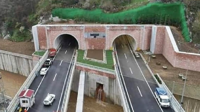 Trabzon’da Bayburtlular Dayanışma Yardımlaşma ve Kültür Derneği tarafından düzenlenen iftar