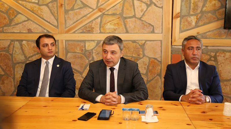 Gümüşhane Valisi Alper Tanrısever, Kelkit ilçesi ile başlattığı ilçe programları