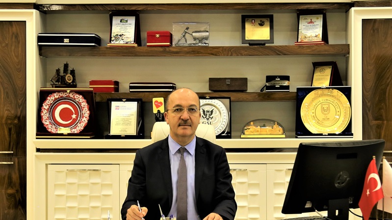 Gümüşhane Üniversitesi Rektörü Prof. Dr. Halil İbrahim Zeybek’in yayımladığı yeni