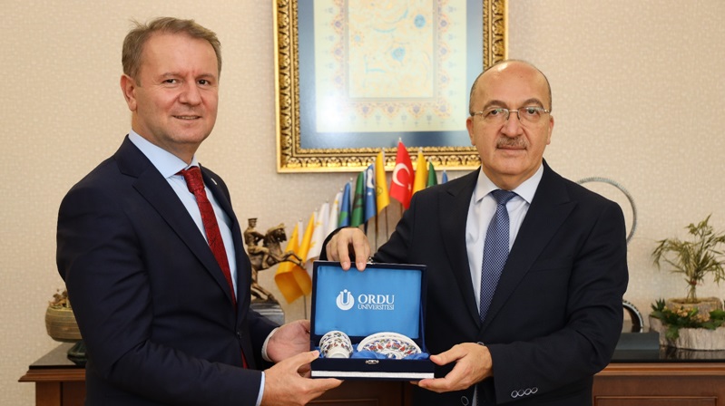 Gümüşhane Üniversitesi Rektörü Prof. Dr. Halil İbrahim Zeybek, Ordu Üniversitesi