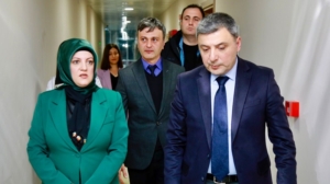 Gümüşhane Valisi Alper Tanrısever, geçtiğimiz haftalarda başlattığı kurumlardan brifing alma