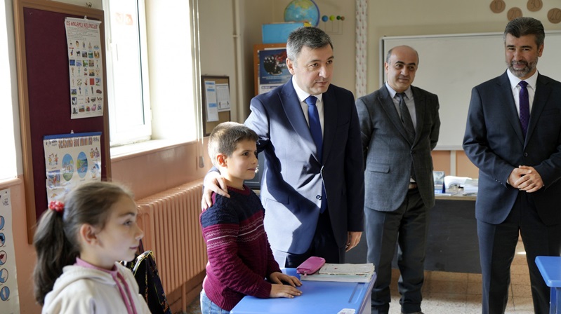 Vali Tanrısever: “En mükemmele ulaşmak için idarecilerimizle, öğretmenlerimizle ortak çalışarak