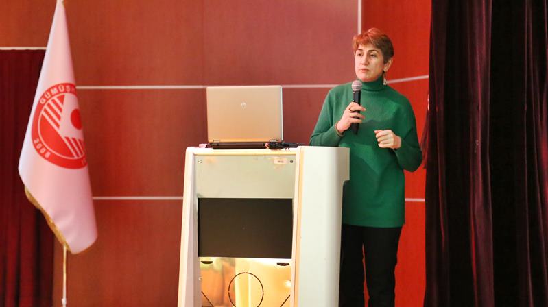 Gümüşhane Üniversitesi Uluslararası Öğrenci Koordinatörlüğü tarafından düzenlenen “Etkili İletişim ve