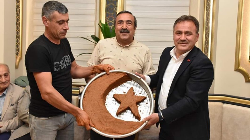 Gümüşhane Belediyesi kültürel etkinliklerde 2023 – 2024 yılında zirve yaptı.