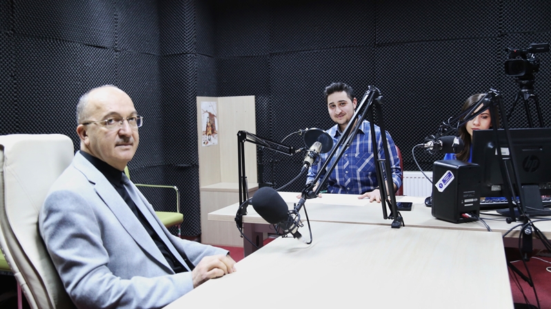 Rektör Prof. Dr. Halil İbrahim Zeybek, Gümüşhane Üniversitesi İletişim Fakültesi