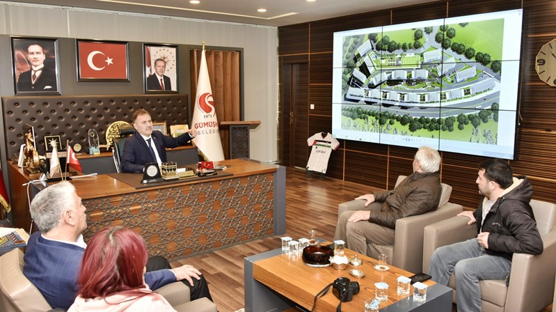 Belediye Başkanı Ercan Çimen, Gümüşhane Belediyesi’nin şirketi tarafından yapımına başlanan