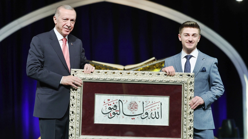 “Hazreti Muhammed’in Veda Hutbesi’nde buyurduğu temel ilkeyi asla ve asla