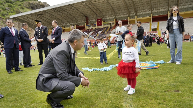 Gümüşhane’de 23 Nisan Ulusal Egemenlik ve Çocuk Bayramı çeşitli etkinliklerle
