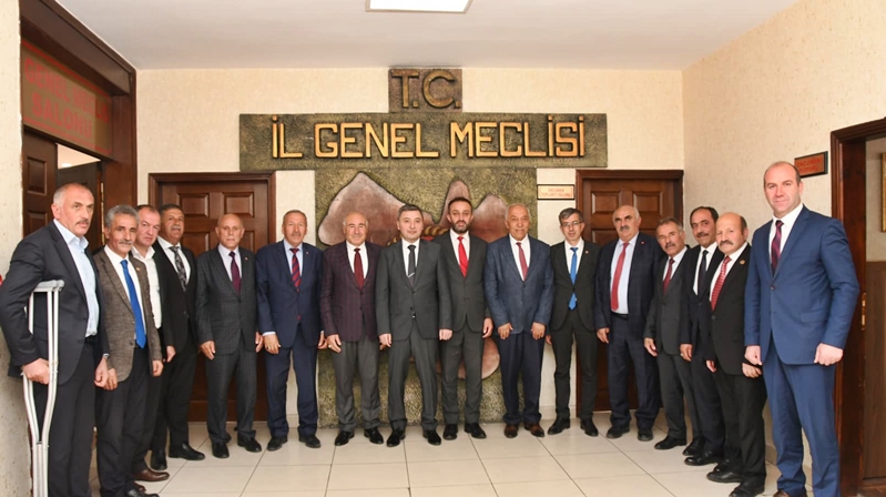 Gümüşhane &nbsp;Valisi Alper Tanrısever, İl Genel Meclisi üyelerine iade-i ziyaret