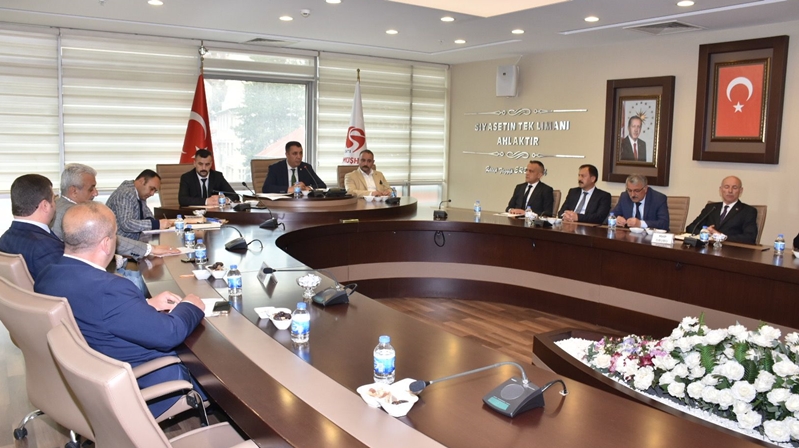 31 Mart Mahalli İdareler seçimi sonrası teşekkül eden Gümüşhane Belediye