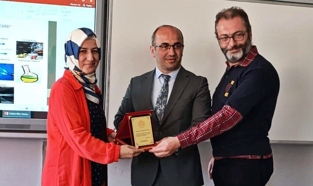 Gümüşhane’nin Torul ilçesi Altınpınar köyünde bulunan “Altınpınar Ortaokulu”nda TÜBİTAK Bilim