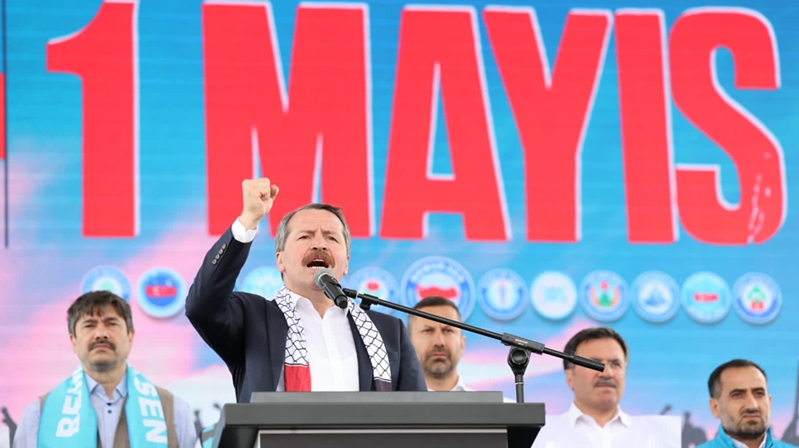 Memur-Sen teşkilatı 1 Mayıs Emek ve Dayanışma Günü’nde Samsun’da buluştu.