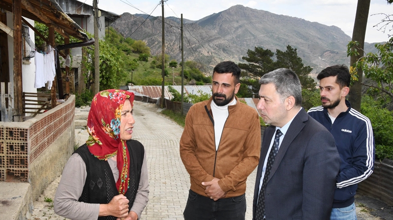 Gümüşhane Valisi Alper Tanrısever, köy ziyaretleri kapsamında merkeze bağlı Alemdar