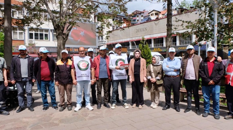 Gümüşhane’de HAK-İŞ’e bağlı sendika üyeleri 1 Mayıs Emek ve Dayanışma