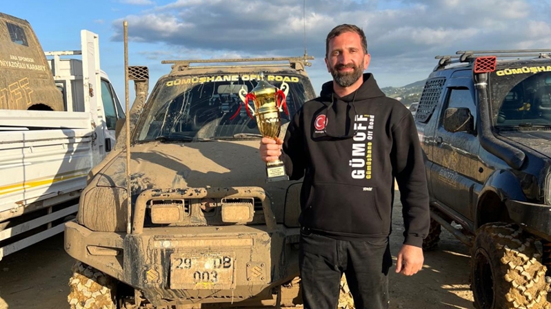 Gümüşhane Off-Road Kulübü, sezonun ikinci yarışında Samsun’da 3 kupa daha