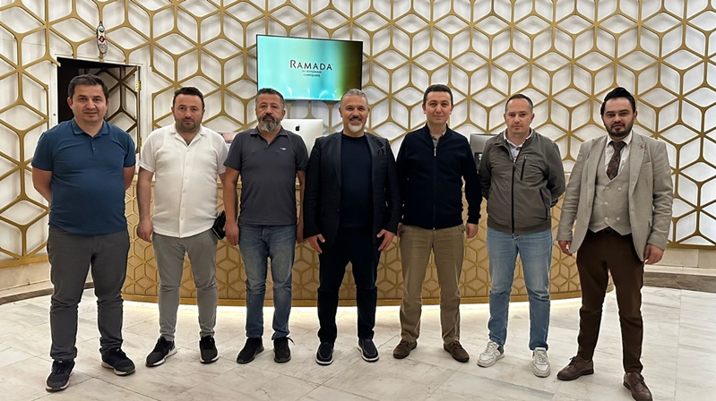 Daha önce Kürtün Platformu olarak bir dizi toplantı ve etkinlik