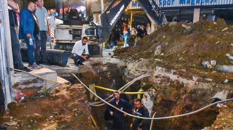 Gümüşhane Belediyesi Su ve Kanalizasyon Müdürlüğü ekipleri, yaklaşık on gündür