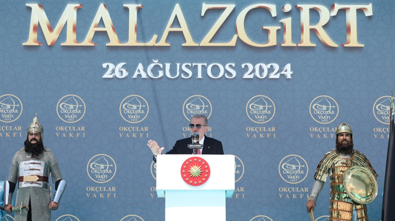 Cumhurbaşkanı Erdoğan, “Davamız, güneşin doğup battığı her yere ilahi kelimetullahı