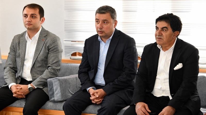 Gümüşhane Valisi Alper Tanrısever, Köse ilçesi’nin Salyazı Köyü’nde incelemelerde bulundu. 