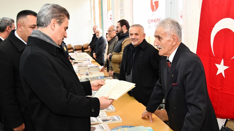 Gümüşhane’de Belediye Başkanlığı tarafından Gümüşhaneli şair, yazar ve edebiyat araştırmacısı
