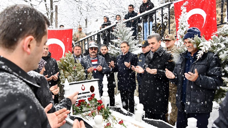 Gümüşhaneli şehit öğretmen Necmettin Yılmaz, 24 Kasım Öğretmenler gününde Torul