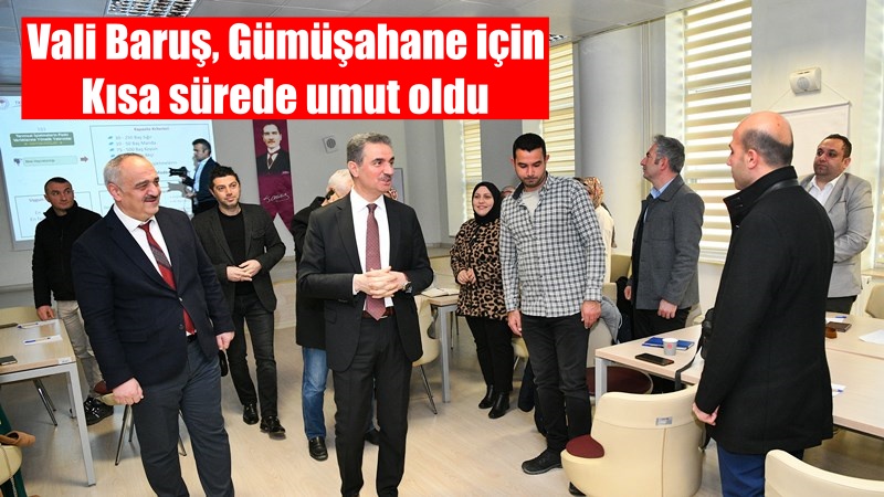 Gümüşhane Valisi Aydın Baruş, yeni kurulan İl Proje Koordinasyon Merkezi’nin